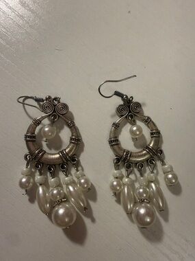 Pearl Drop Bohemian Hoop Earrings - White